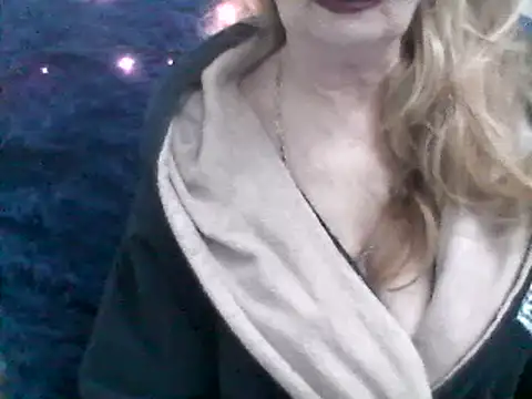 CarlyTreat online show from January 27, 2025, 3:18 pm