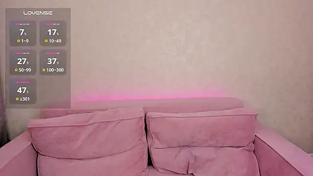 Snapshot of Erika_Carpenter chatting on January 29, 2025, 3:01 am Erika Carpenter online show from January 29, 2025, 3:01 am