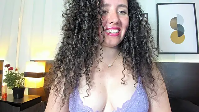 Snapshot of Valeria__soler chatting on February 11, 2025, 4:02 pm Valeria soler online show from February 11, 2025, 4:02 pm