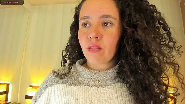 Snapshot of Valeria__soler chatting on February 23, 2025, 3:40 pm Valeria soler online show from February 23, 2025, 3:40 pm
