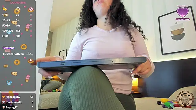 Snapshot of Valeria__soler chatting on March 6, 2025, 3:02 pm Valeria soler online show from March 6, 2025, 3:02 pm