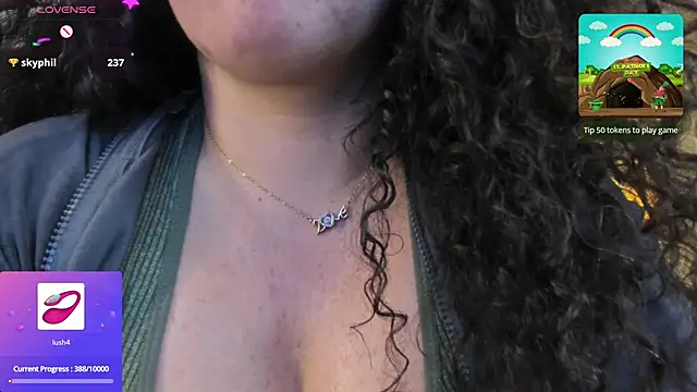 Snapshot of Valeria__soler chatting on March 17, 2025, 4:01 pm Valeria soler online show from March 17, 2025, 4:01 pm