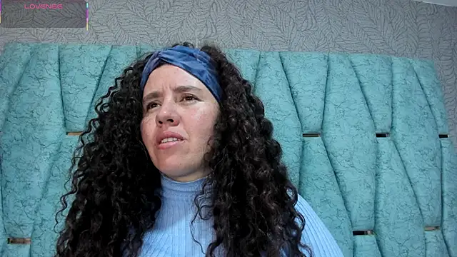 Snapshot of Valeria__soler chatting on October 12, 2025, 1:21 pm Valeria  soler online show from October 12, 2025, 1:21 pm