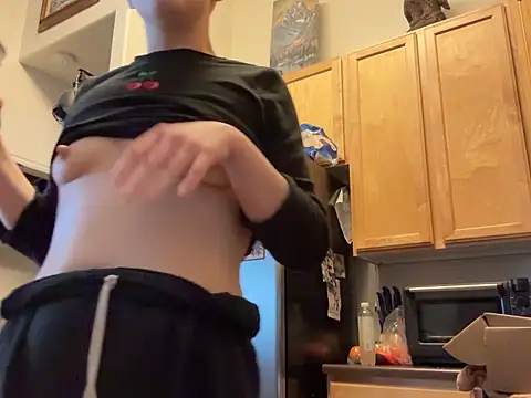 Snapshot of Starving4Cock chatting on December 13, 2024, 4:27 pm Starving4Cock online show from December 13, 2024, 4:27 pm