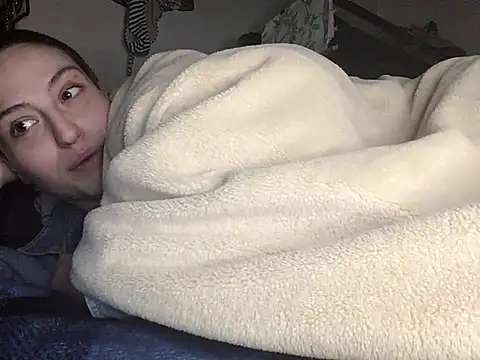 Snapshot of Starving4Cock chatting on February 14, 2025, 7:17 am Starving4Cock online show from February 14, 2025, 7:17 am