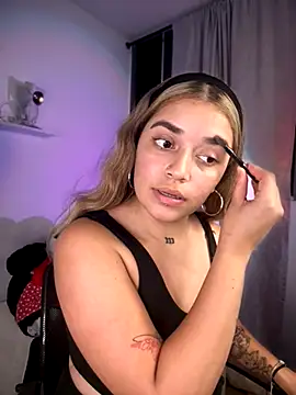 JoselinFlower  online show from November 6, 2025, 2:34 am