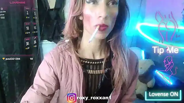 roxy roxxan online show from March 20, 2025, 1:35 am