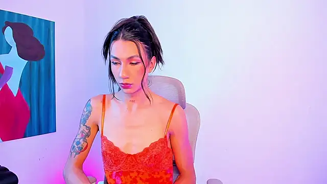 sofiaa grey  online show from June 15, 2026, 2:30 pm