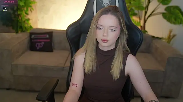 Cassy-Celestial  online show from February 21, 2026, 8:26 am