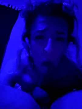 kylierae3133 online show from February 14, 2026, 8:11 am