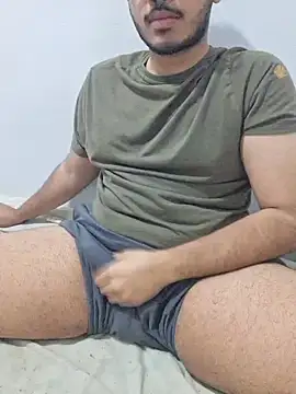 Snapshot of alesssterling chatting on April 2, 2026, 3:42 pm alesssterling online show from April 2, 2026, 3:42 pm