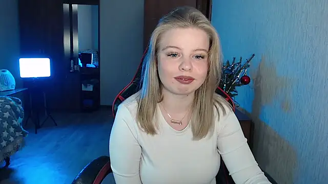 Angelic Lika online show from December 31, 2024, 7:29 pm