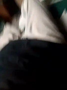 Snapshot of ySqmbVanbe chatting on February 9, 2026, 9:19 pm ySqmbVanbe online show from February 9, 2026, 9:19 pm