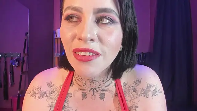 Snapshot of Olivia_seex chatting on December 7, 2024, 4:25 pm Olivia seex online show from December 7, 2024, 4:25 pm