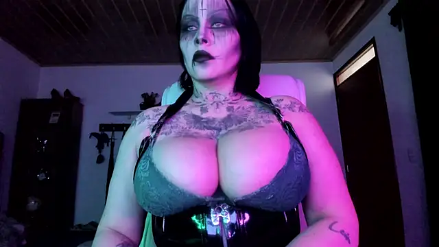 Snapshot of Olivia_seex chatting on September 10, 2025, 1:55 pm Olivia seex online show from September 10, 2025, 1:55 pm