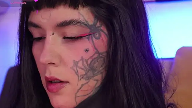 SylveonFox online show from October 8, 2025, 10:40 pm