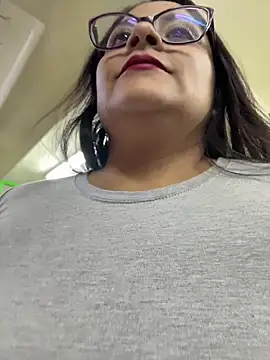 Sol biglips online show from July 1, 2026, 1:18 am