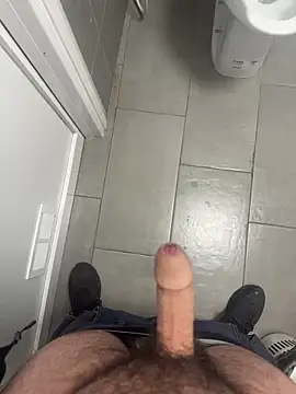 Snapshot of _themask_ chatting on March 10, 2025, 8:56 pm themask online show from March 10, 2025, 8:56 pm