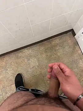 Snapshot of _themask_ chatting on October 2, 2025, 3:19 pm themask online show from October 2, 2025, 3:19 pm