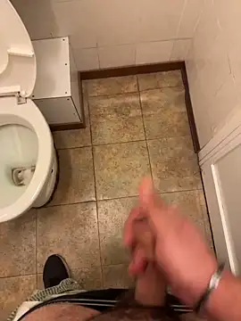 Snapshot of _themask_ chatting on October 6, 2025, 12:46 pm themask online show from October 6, 2025, 12:46 pm