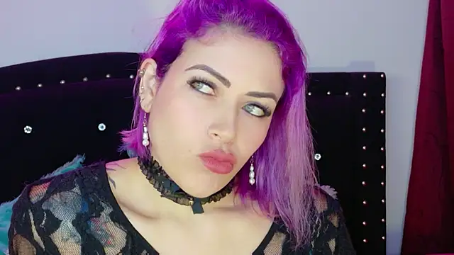 Snapshot of Natalia_Montoya chatting on May 4, 2026, 11:56 pm Natalia Montoya online show from May 4, 2026, 11:56 pm