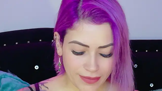 Snapshot of Natalia_Montoya chatting on May 7, 2026, 10:48 pm Natalia Montoya online show from May 7, 2026, 10:48 pm