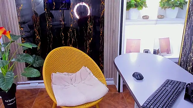 AlixLong online show from January 11, 2025, 2:41 am