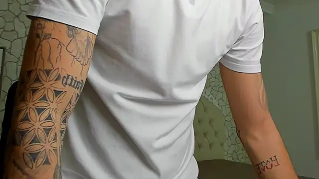 BrandonTate online show from October 25, 2025, 10:56 am