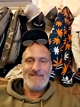 FloppyPickle4u online show from January 16, 2025, 6:35 am