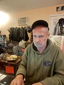 FloppyPickle4u online show from January 16, 2025, 3:46 pm