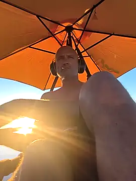 Snapshot of FloppyPickle4u chatting on March 20, 2026, 1:32 am FloppyPickle4u online show from March 20, 2026, 1:32 am