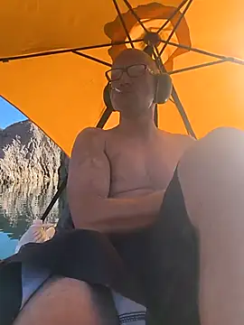 Snapshot of FloppyPickle4u chatting on March 20, 2026, 11:53 pm FloppyPickle4u online show from March 20, 2026, 11:53 pm