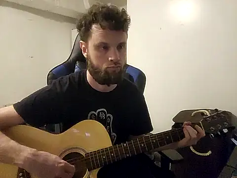 Snapshot of Talenjames4 chatting on December 14, 2025, 12:49 am Talenjames4 online show from December 14, 2025, 12:49 am