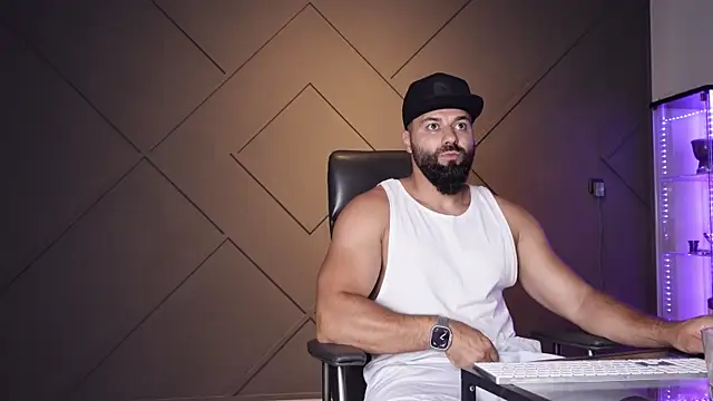 mattmasterss online show from June 22, 2026, 11:24 pm
