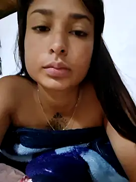 Bonnie Clydeee online show from February 17, 2026, 1:18 pm