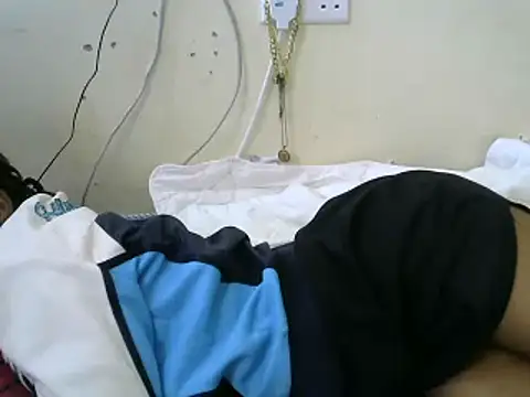 Ma-yolo001 online show from February 7, 2025, 8:01 am