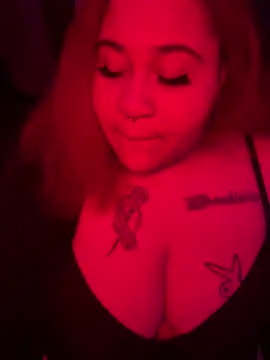 Juicyjordie online show from November 9, 2025, 5:39 am