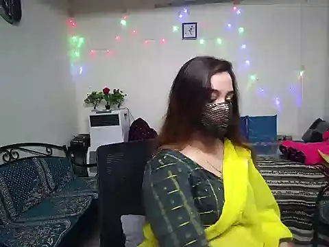 Arushisingh8888 online show from December 14, 2024, 7:51 am