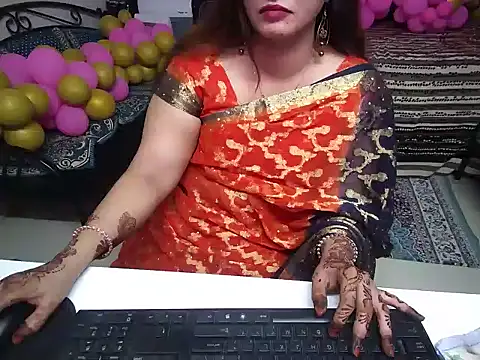 Arushisingh8888 online show from December 15, 2024, 1:00 pm