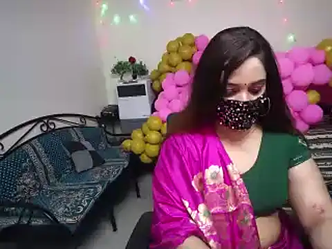 Arushisingh8888 online show from December 21, 2024, 11:33 am