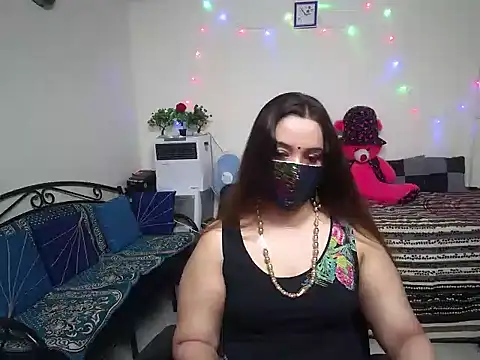 Arushisingh8888 online show from January 26, 2025, 9:19 am