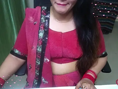 Arushisingh8888 online show from October 14, 2025, 12:50 pm