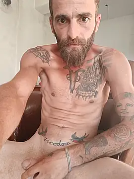 Snapshot of Antonio_Vatooo chatting on June 19, 2026, 5:17 pm Antonio Vatooo online show from June 19, 2026, 5:17 pm
