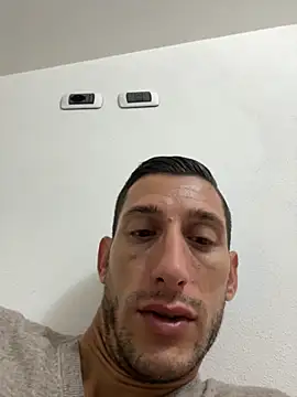 Gionnytav online show from October 16, 2025, 4:02 am