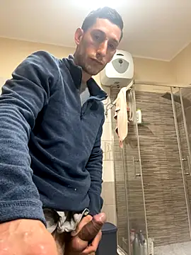 Gionnytav online show from December 2, 2025, 5:57 am