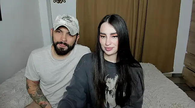 Snapshot of teseo_and_afroditha_ chatting on March 15, 2025, 3:51 am teseo and afroditha  online show from March 15, 2025, 3:51 am