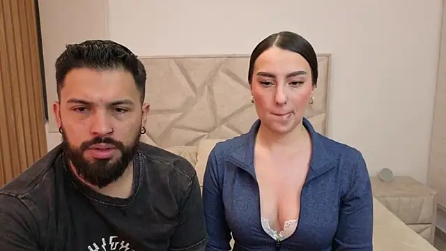 Snapshot of teseo_and_afroditha_ chatting on September 17, 2025, 3:52 am teseo and afroditha  online show from September 17, 2025, 3:52 am