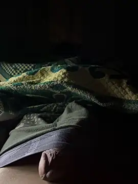 LuisMiguel3312 online show from March 11, 2025, 3:48 am