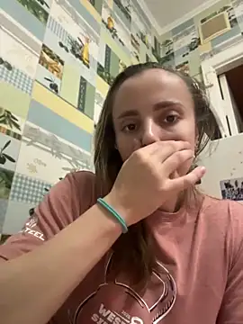 AlisaKissss online show from May 6, 2026, 7:08 pm