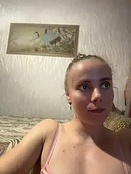 AlisaKissss online show from June 25, 2026, 7:18 pm